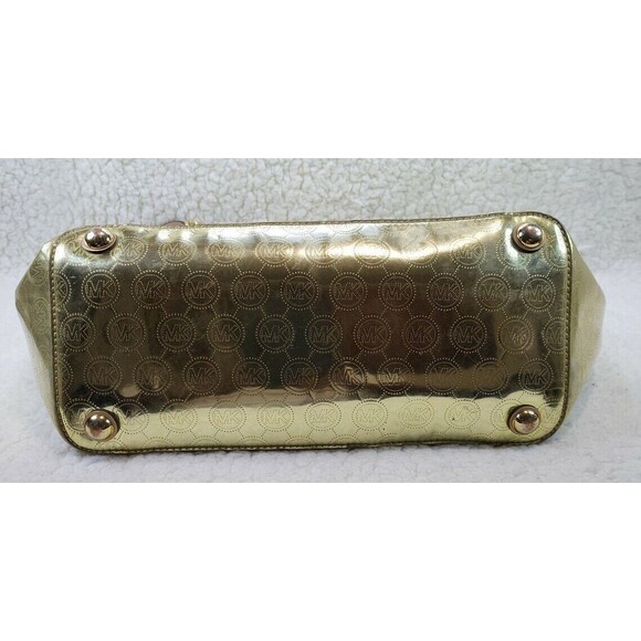 MICHAEL MICHAEL KORS GOLD EMBOSSED DESIGNER MIRROR AS IS TOTE1254795 - Picture 2 of 12